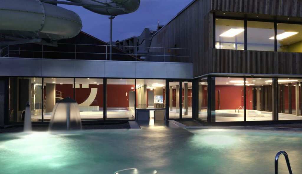 PRIVÀ Alpine Lodge Aussenpool